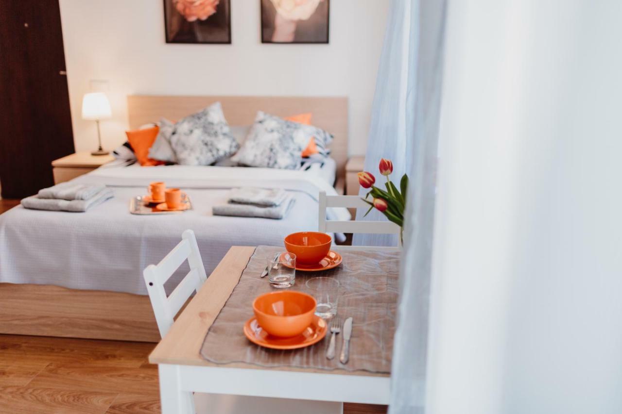 Garden Apartment Cracovie Extérieur photo