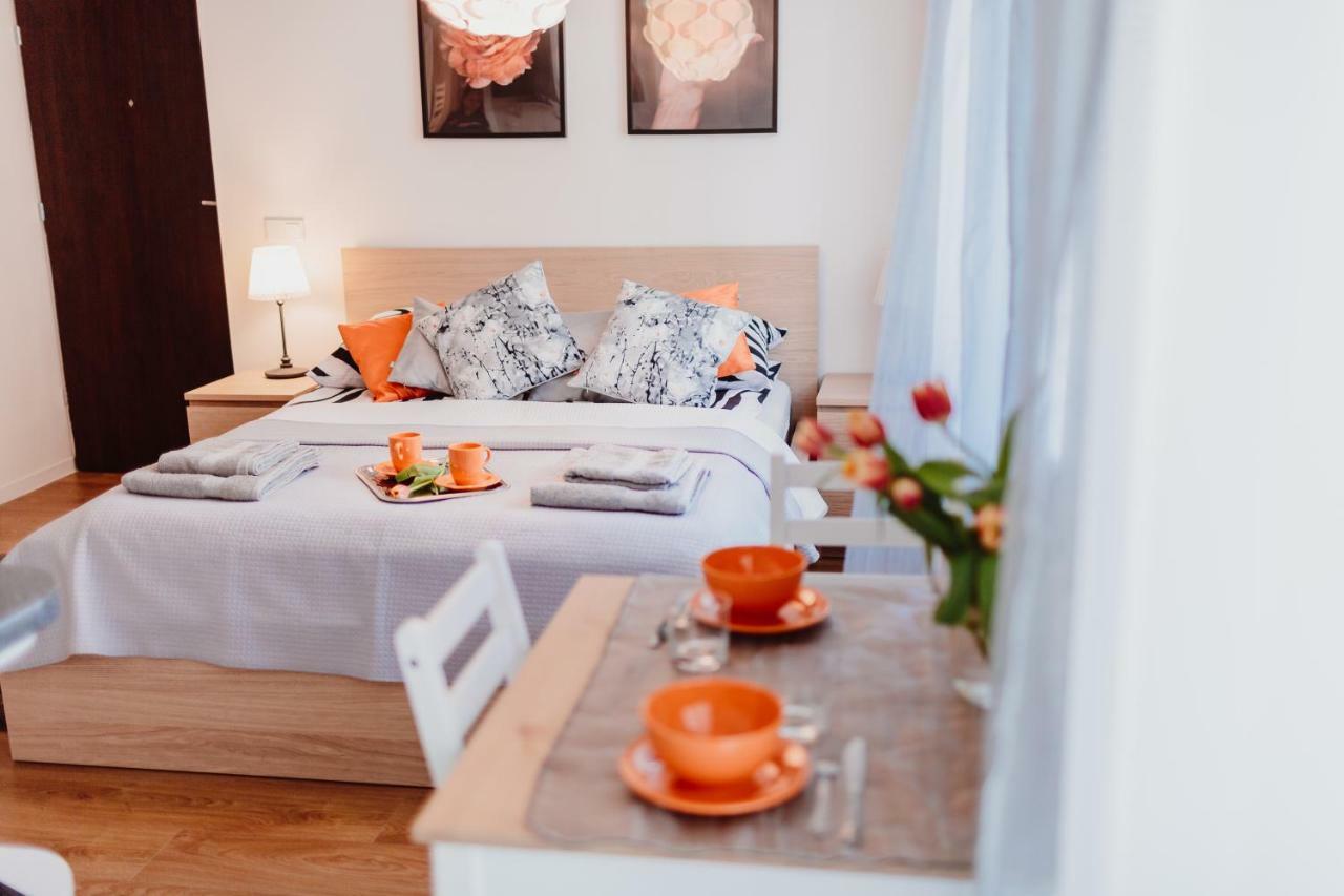 Garden Apartment Cracovie Extérieur photo